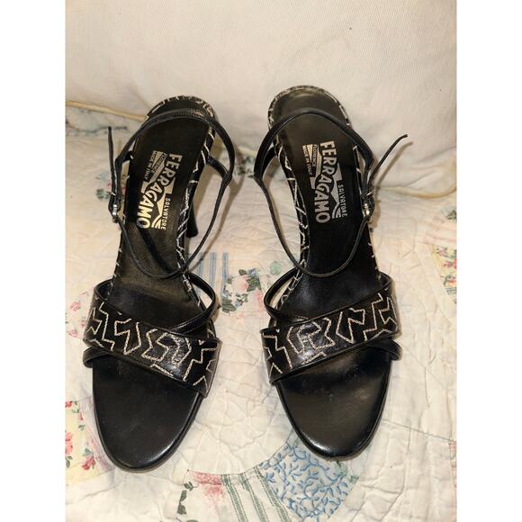 FERRAGAMO STITCHED BLACK LEATHER SANDALS 4" HEEL - Picture 2 of 8